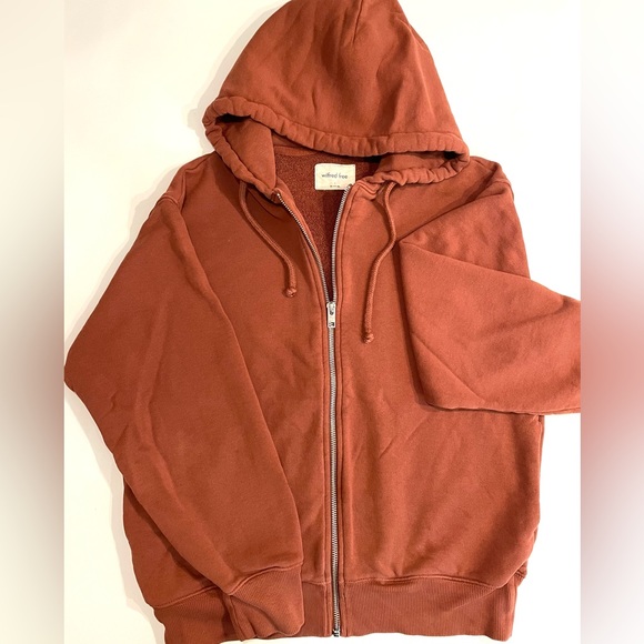 Wilfred Tops - Wilfred Free
Free Terry Fleece Zip-Up